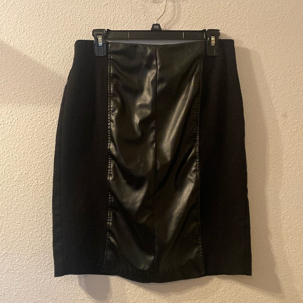 Alfani pencil skirt with faux leather front size 8